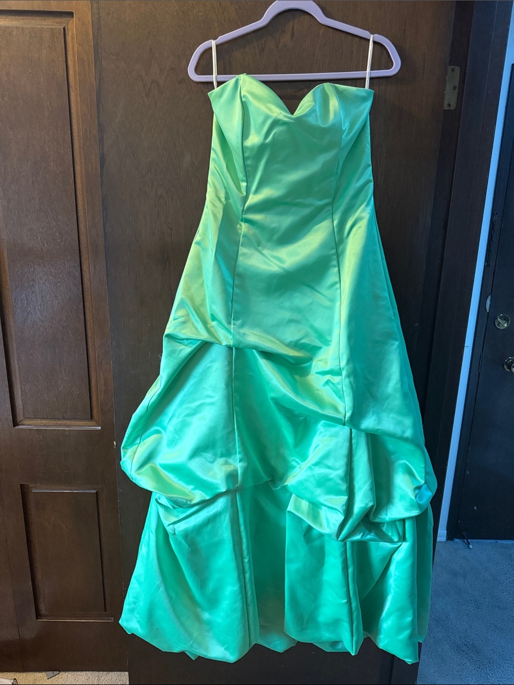 Jessica McClintock Strapless Green Satin Prom Dress